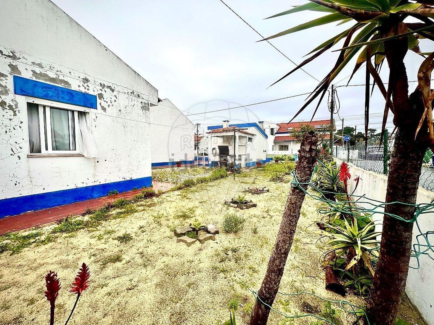 小楼房或独栋别墅出售在Rua Manuel Fonseca, 2 - 照片