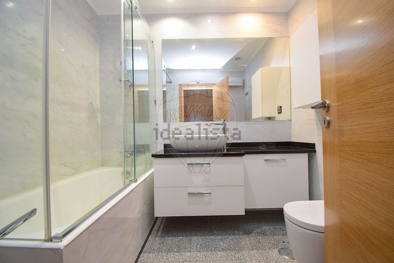 公寓 t2出售在Rua Cidade de Bolama - 厨房