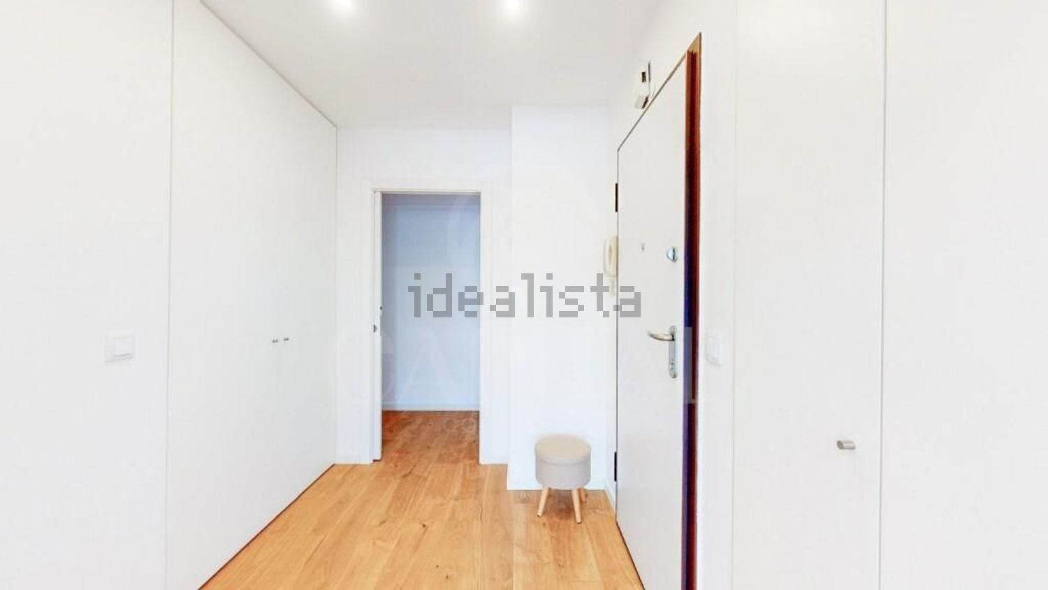 出租公寓 t3在Alto dos Moinhos - 过道