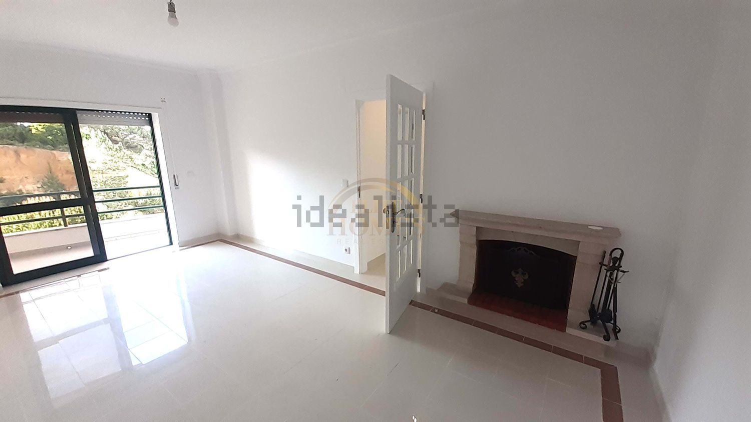 公寓 t3出售在Praceta Raúl Brandão - 卧室