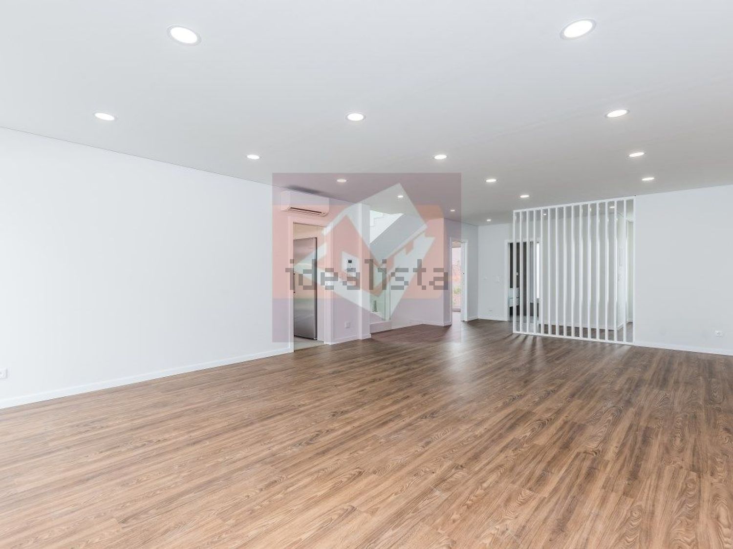 小楼房或独栋别墅出售在Pontinha e Famões - 居住