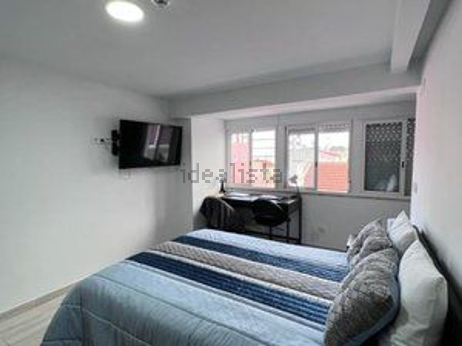 出租房间在Rua José da Silva Mendes - 卧室