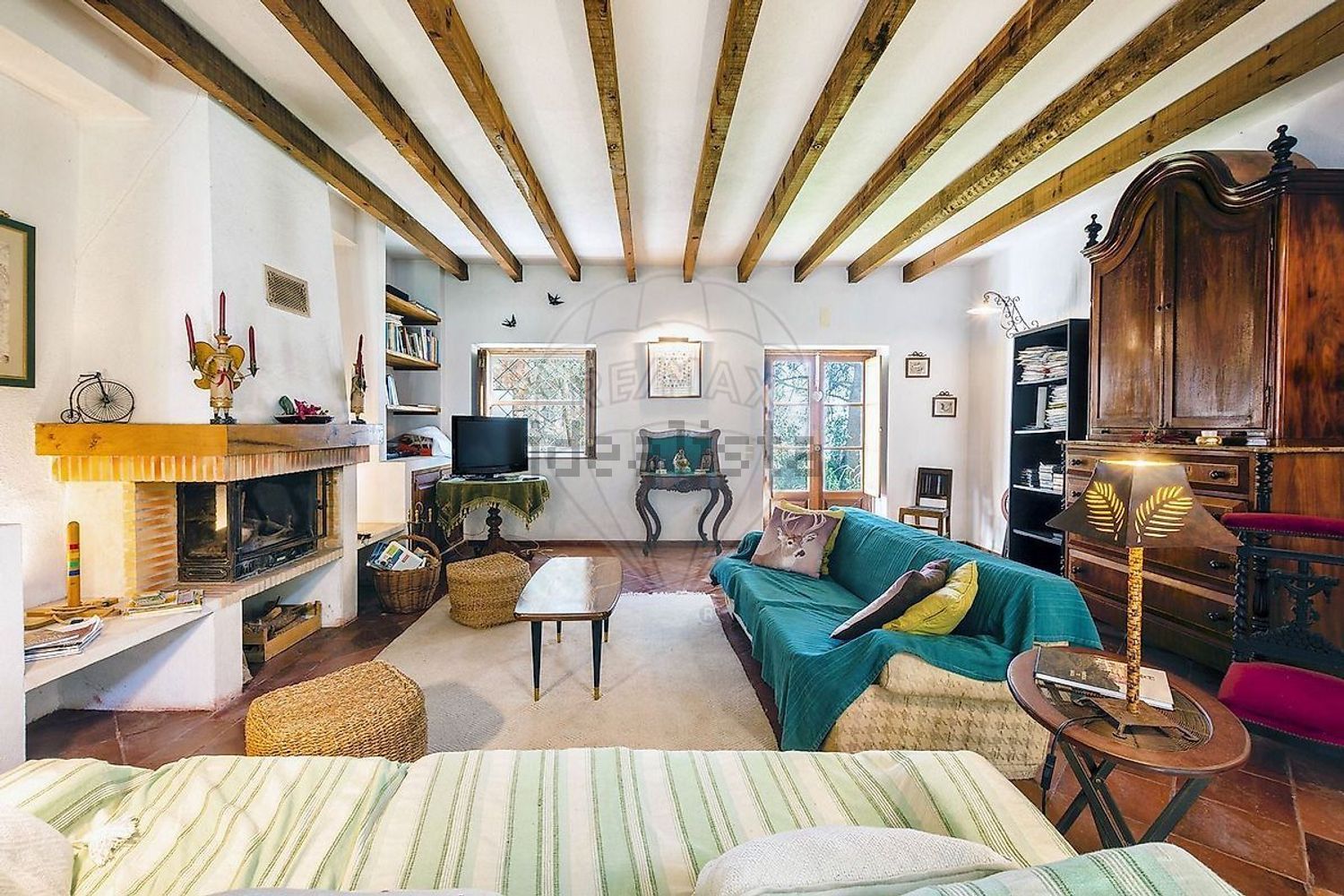 小楼房或独栋别墅出售R. da Portela - 客厅