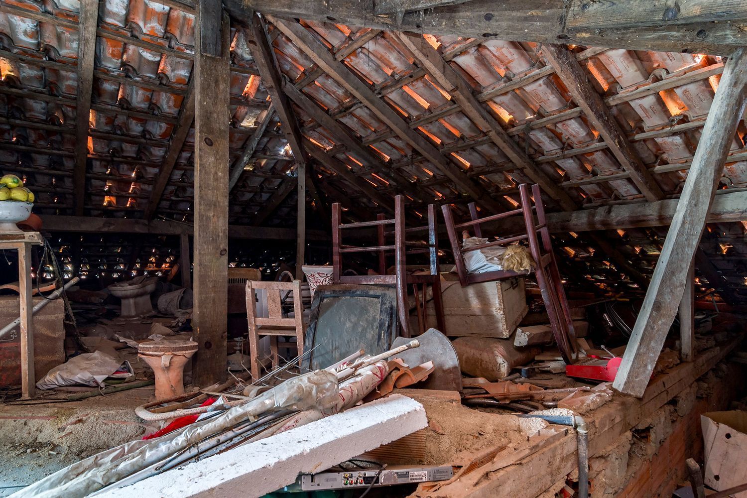 公寓 t1出售在Rua do Funchalinho - 储藏室