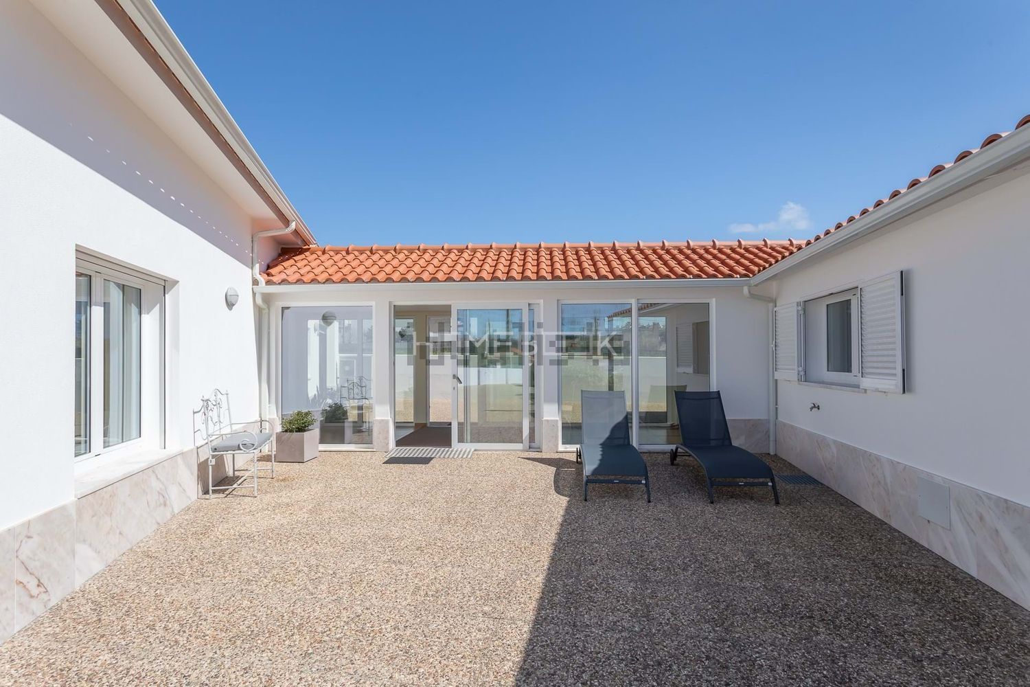 小楼房或别墅出售在Igreja Nova e Cheleiros - 外立面