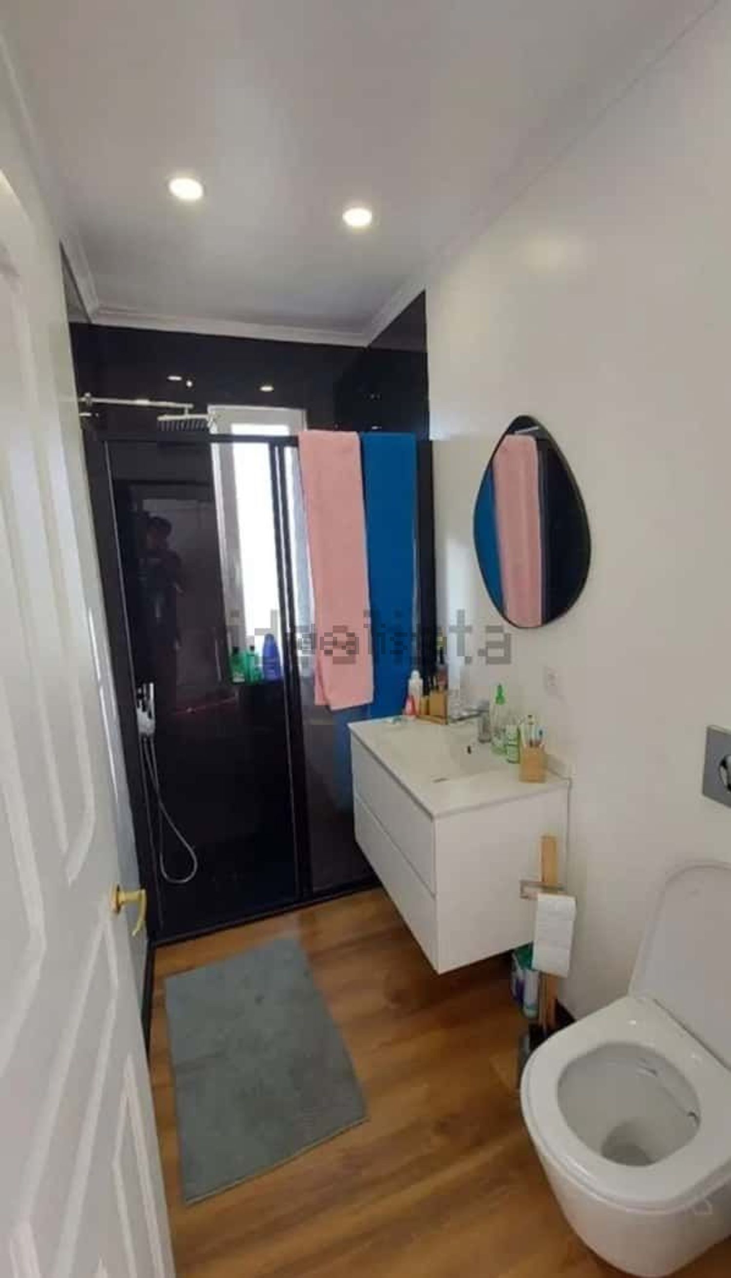 出租公寓 t2在Rua David Lopes, 36 - 卫生间