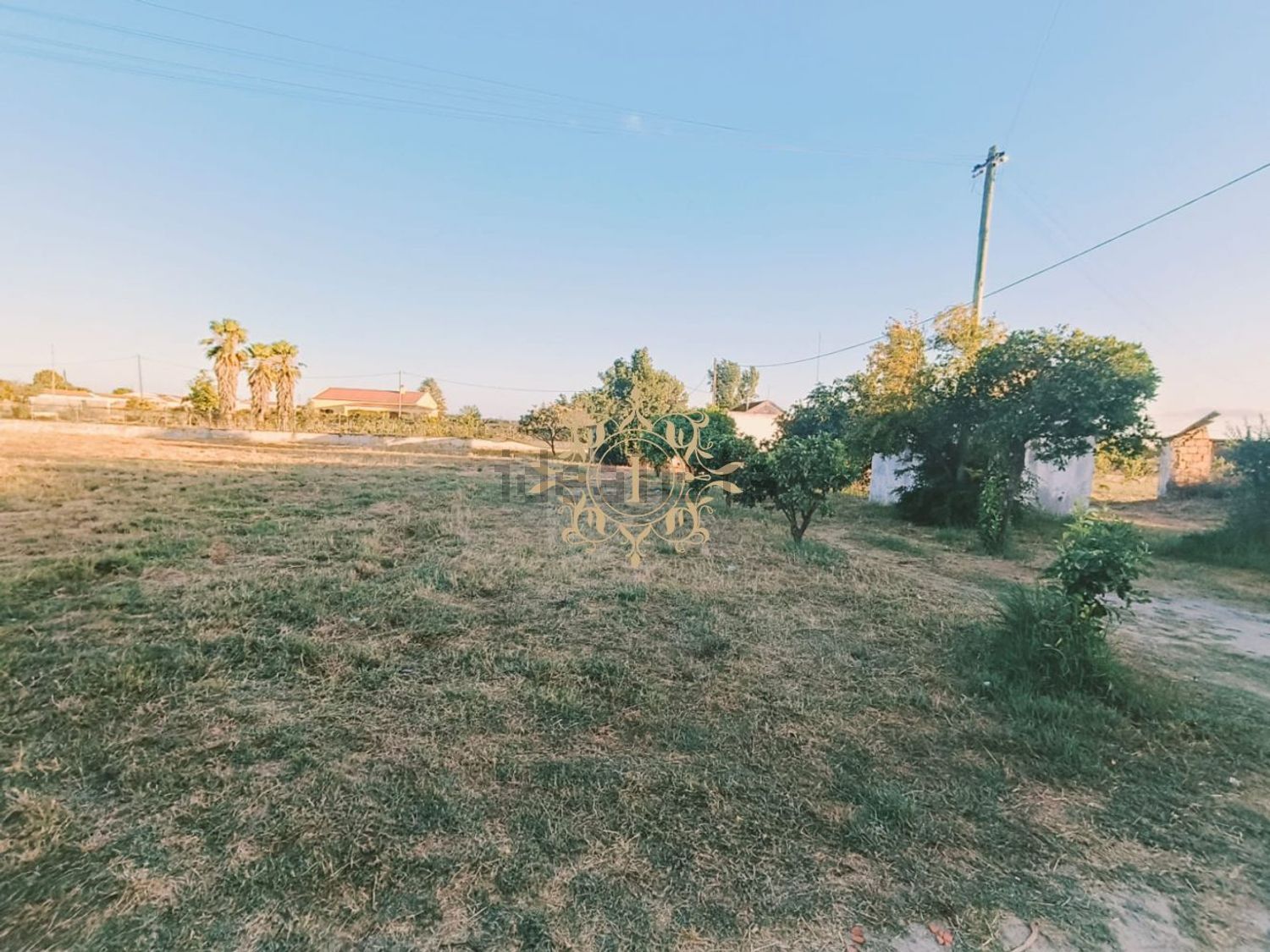 小楼房或独栋别墅出售在Poceirão e Marateca - 花园