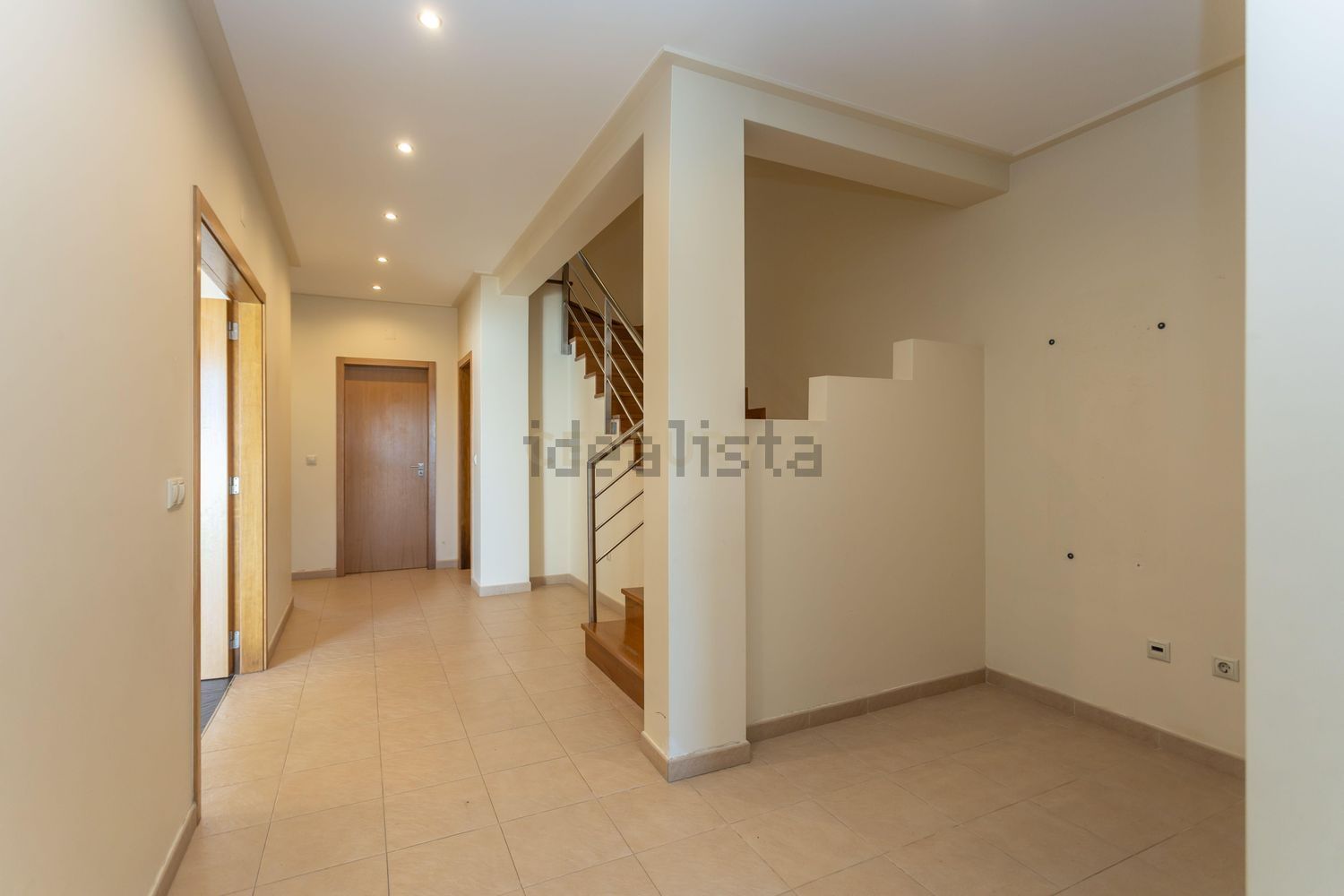 双拼别墅出售在Rua Fonte do Nico - 过道