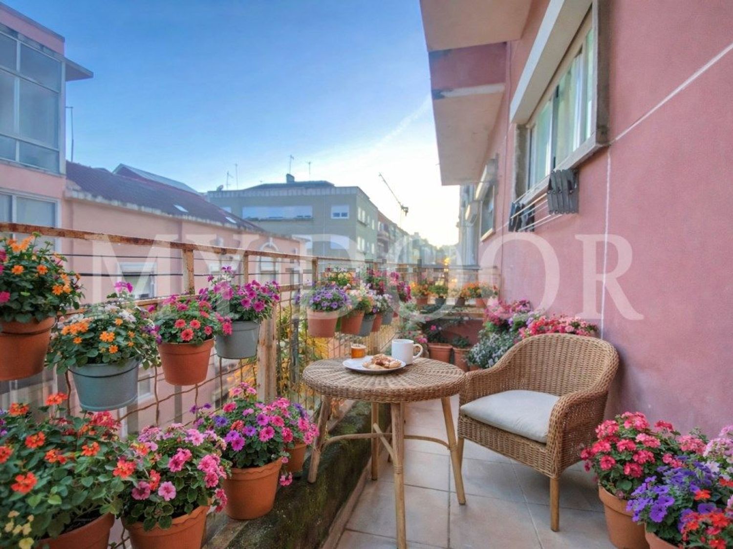 公寓 t1出售在Moscavide e Portela - 阳台