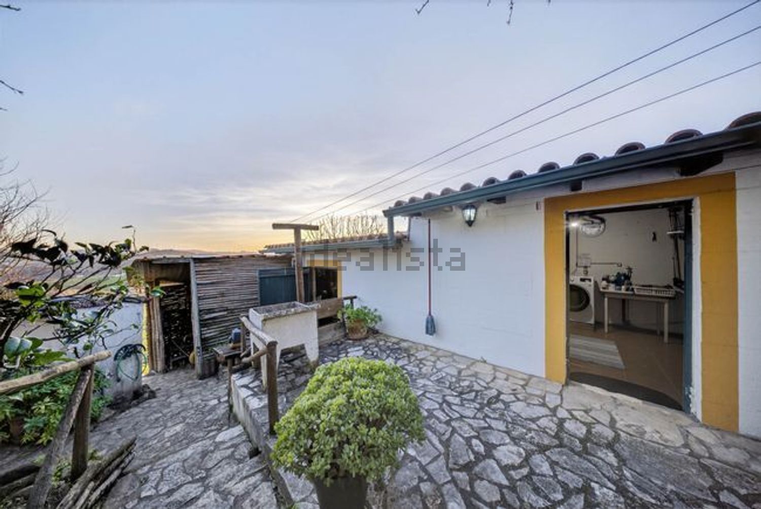 小楼房或独栋别墅出售Sobreiros s/n - 外立面