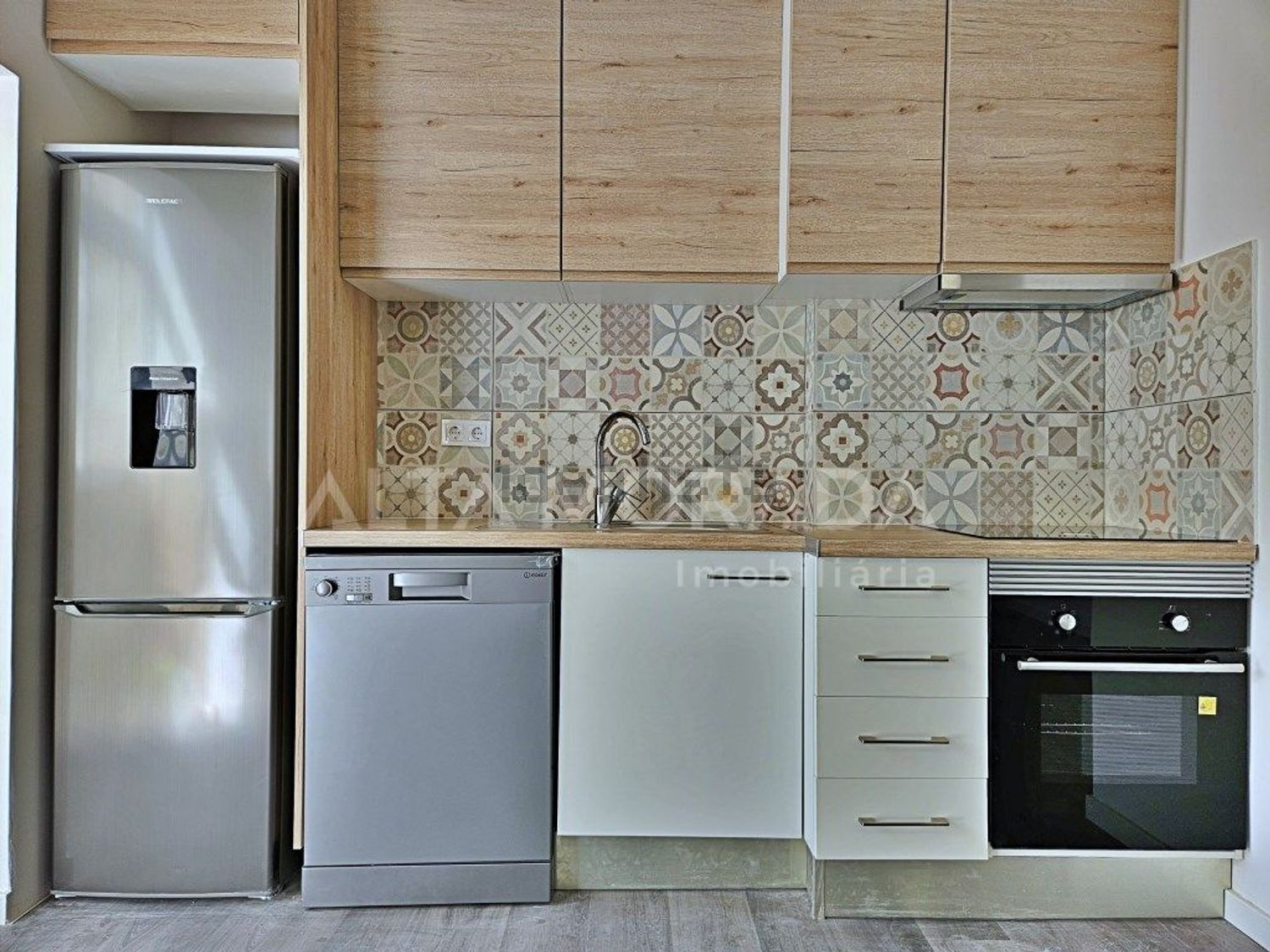 公寓 t2出售在Rua de Diu, 28 - 厨房