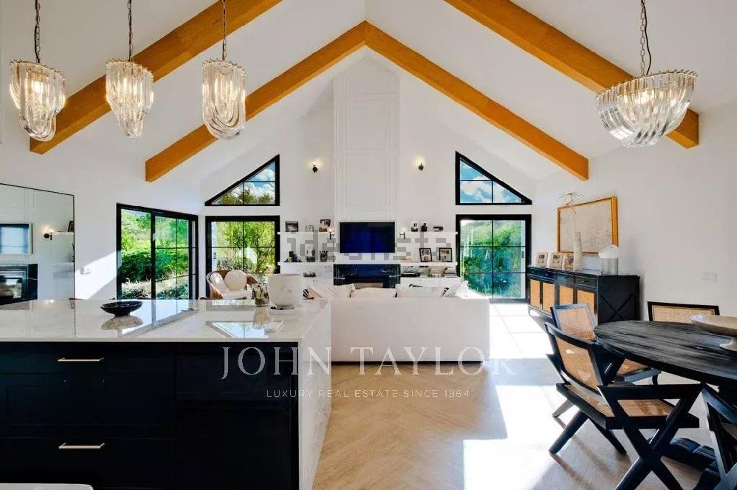 小楼房或独栋别墅出售在Rua de Melides - 照片