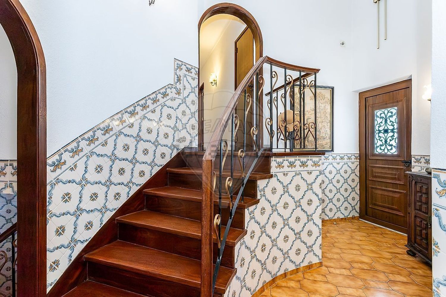 小楼房或独栋别墅出售在Serra das Minas - 详情