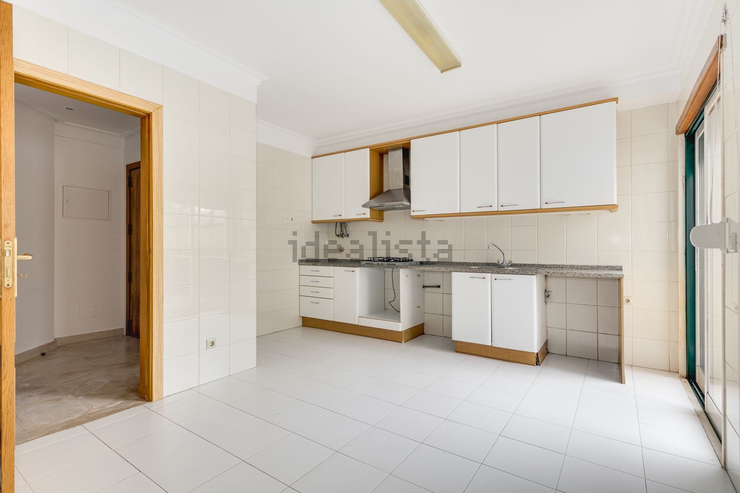 出租公寓 t1在Rua Poeta Bocage - 厨房