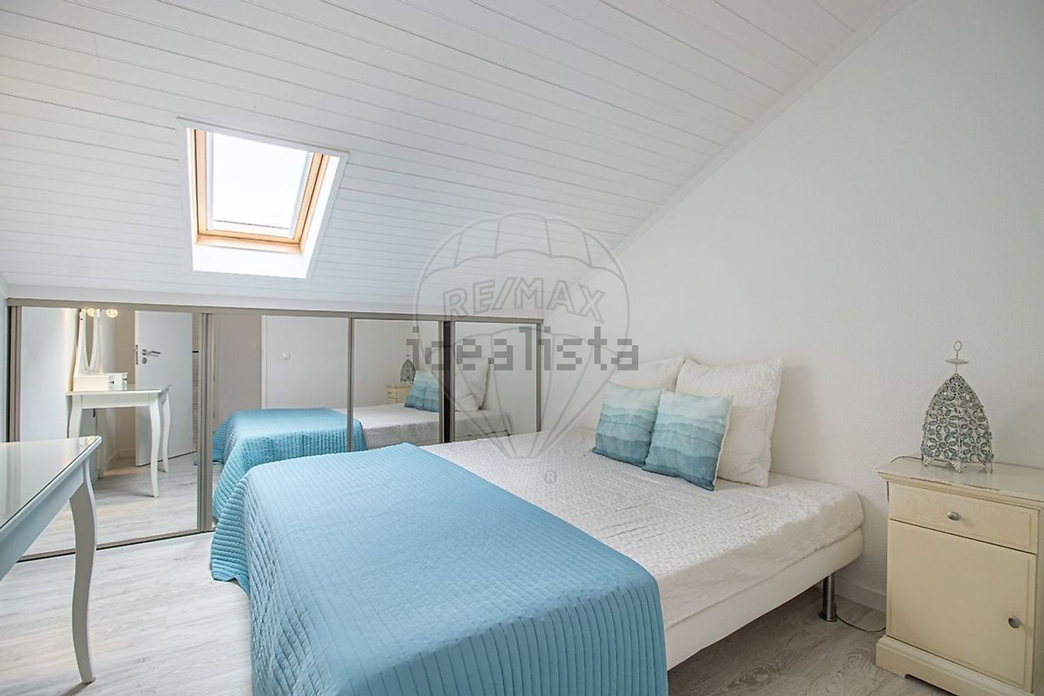 小楼房或独栋别墅出售在Estrada do Cabo da Roca - 卧室