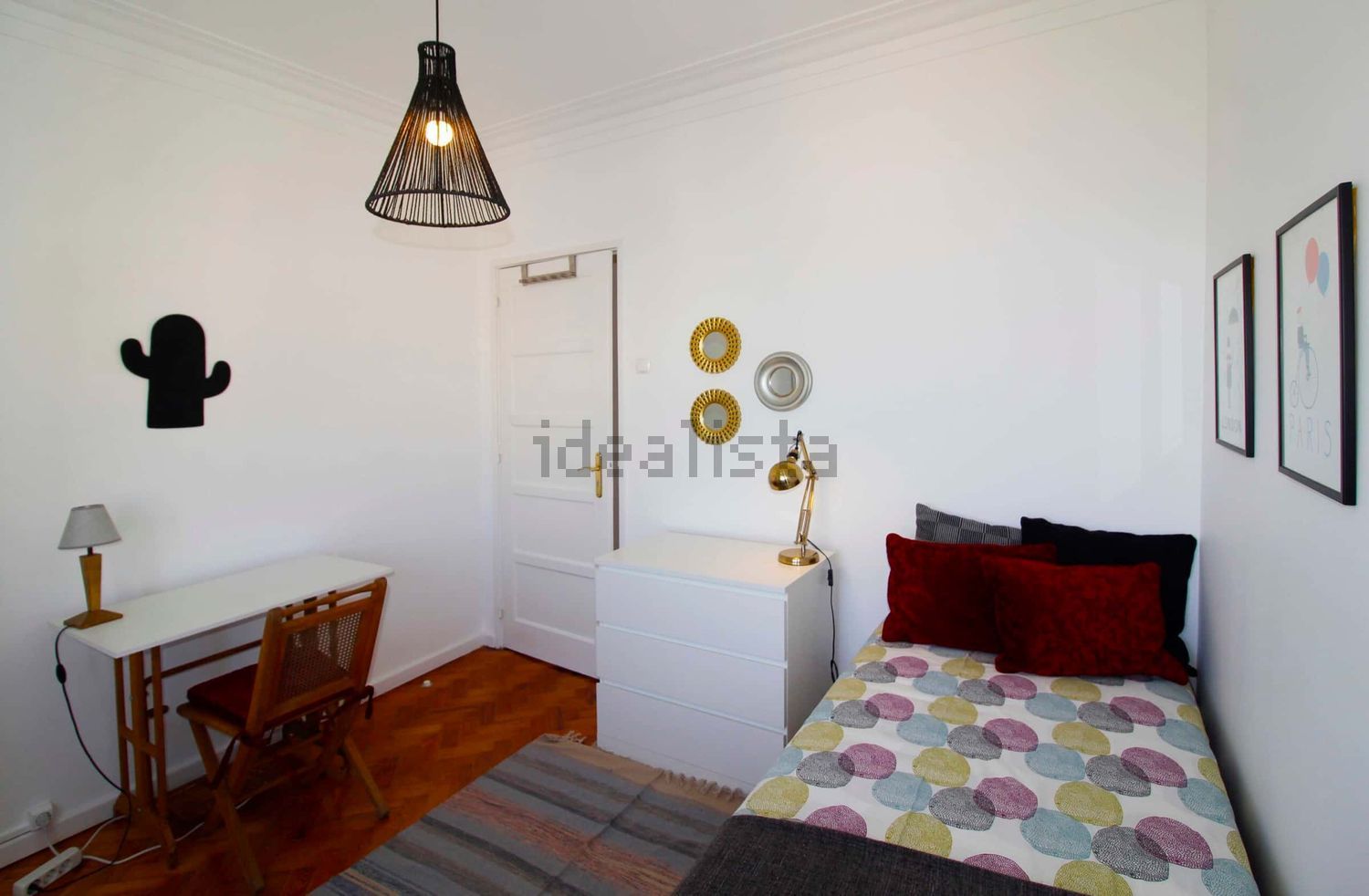 出租房间在Rua Leite de Vasconcelos, 77 - 卧室