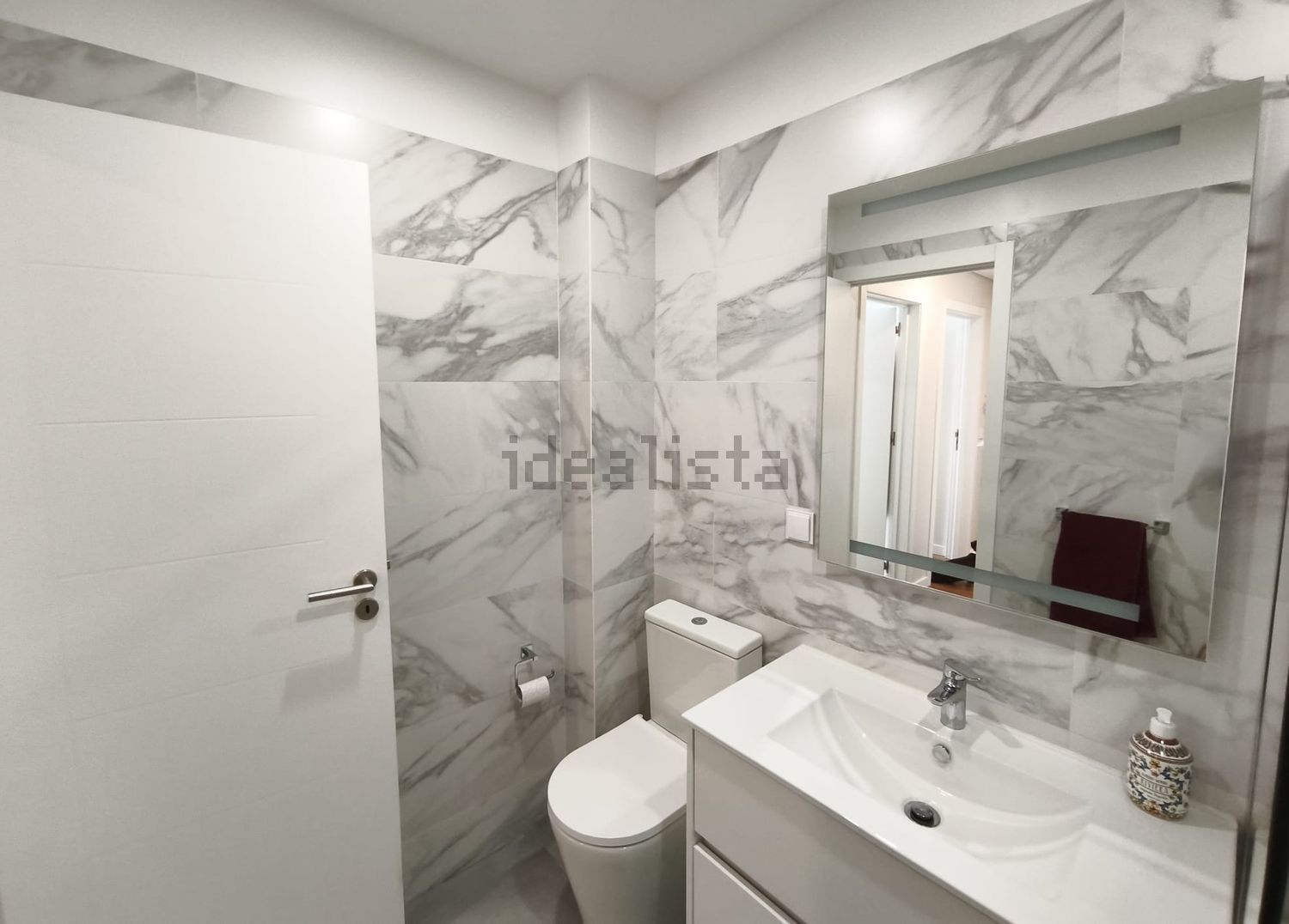 公寓 t2出售在Rua Almeida Garrett - 卫生间