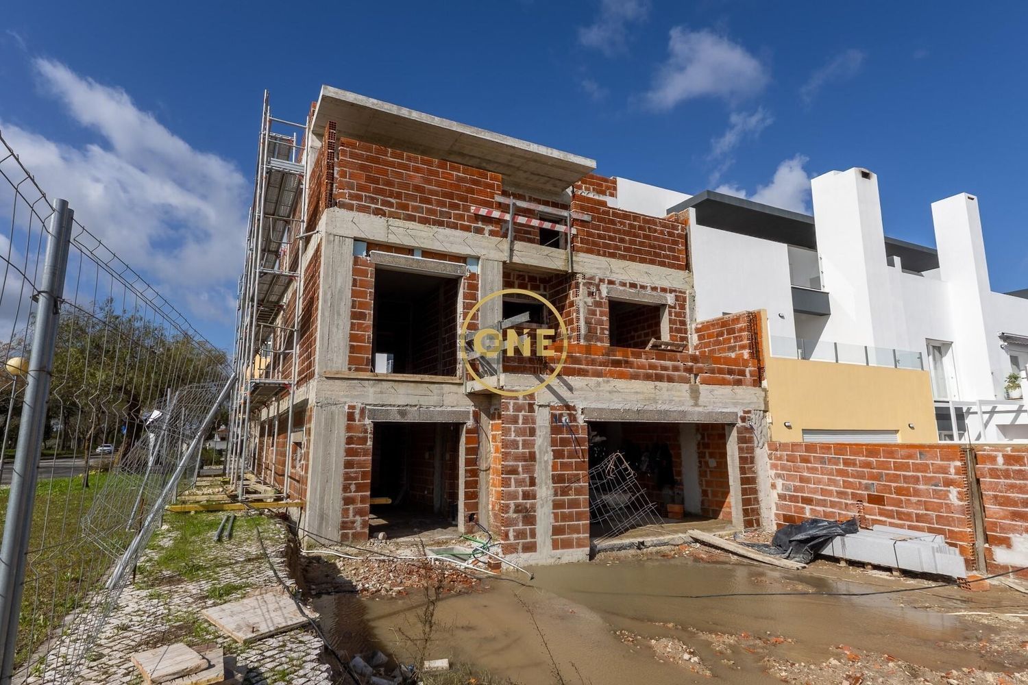 双拼别墅出售在Rua Fonte do Nico - 外立面