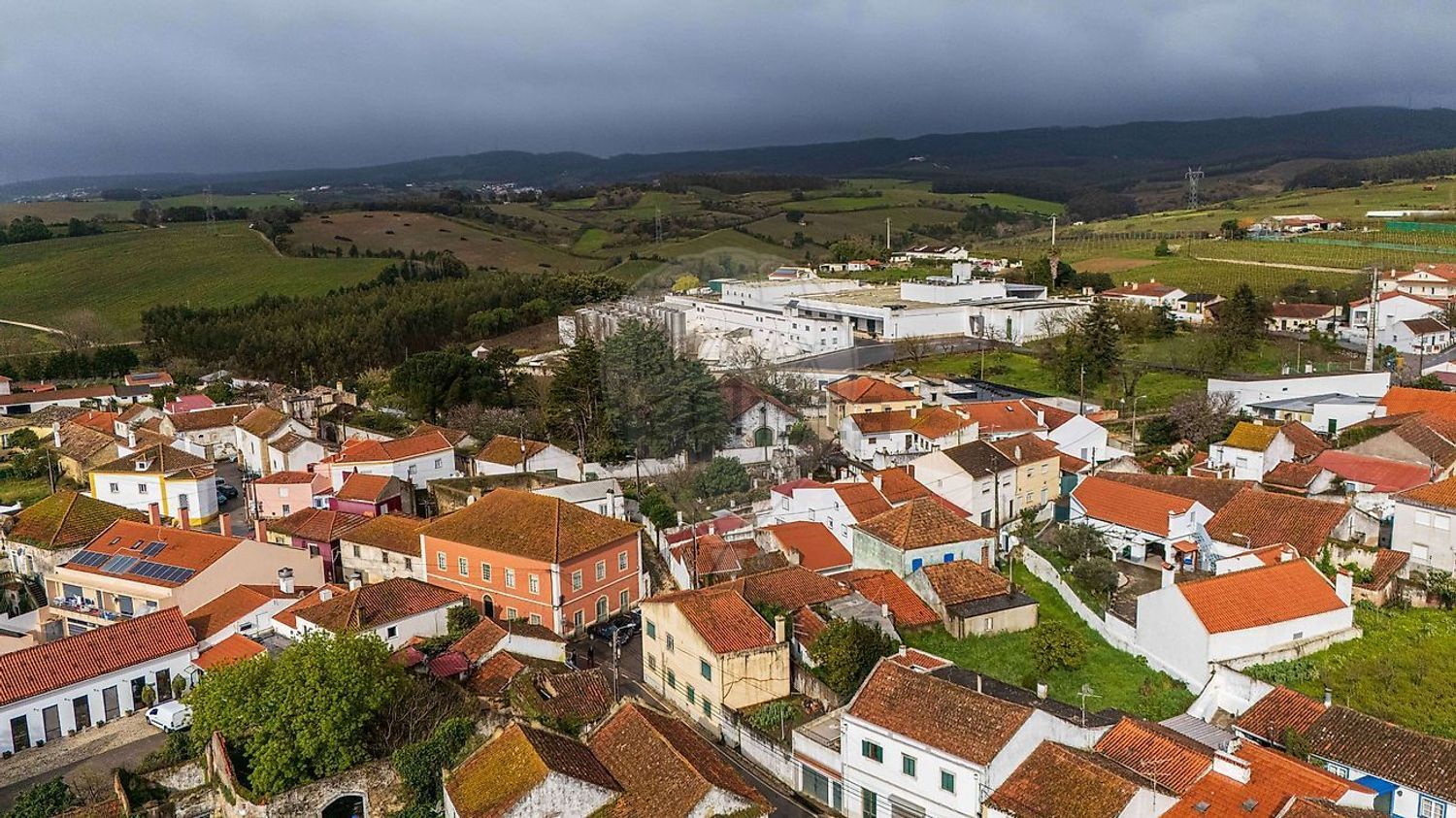 小楼房或独栋别墅出售在Ventosa - 照片