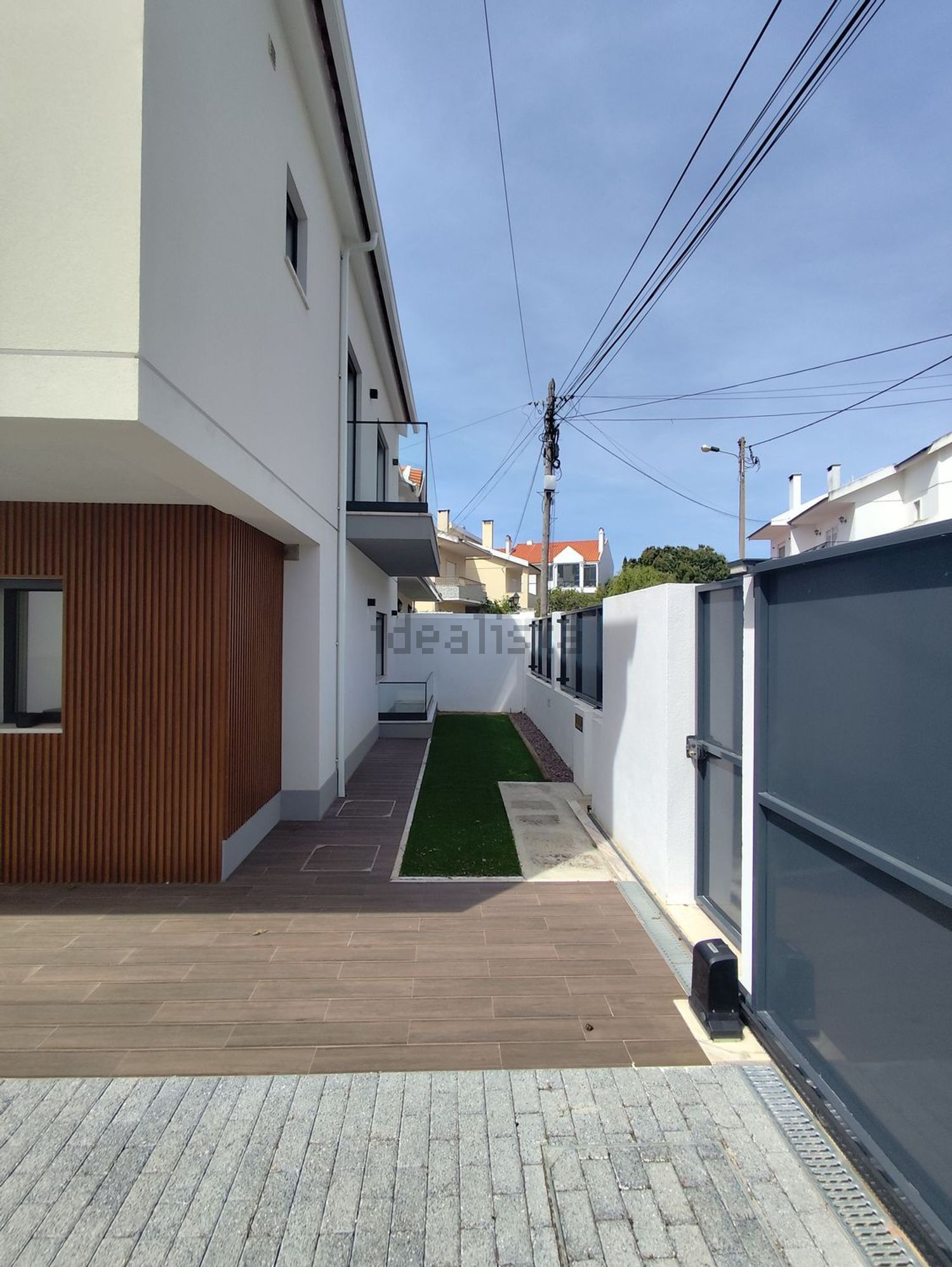 出租小楼房或独栋别墅在Praceta Santa Rita de Cássia - 花园