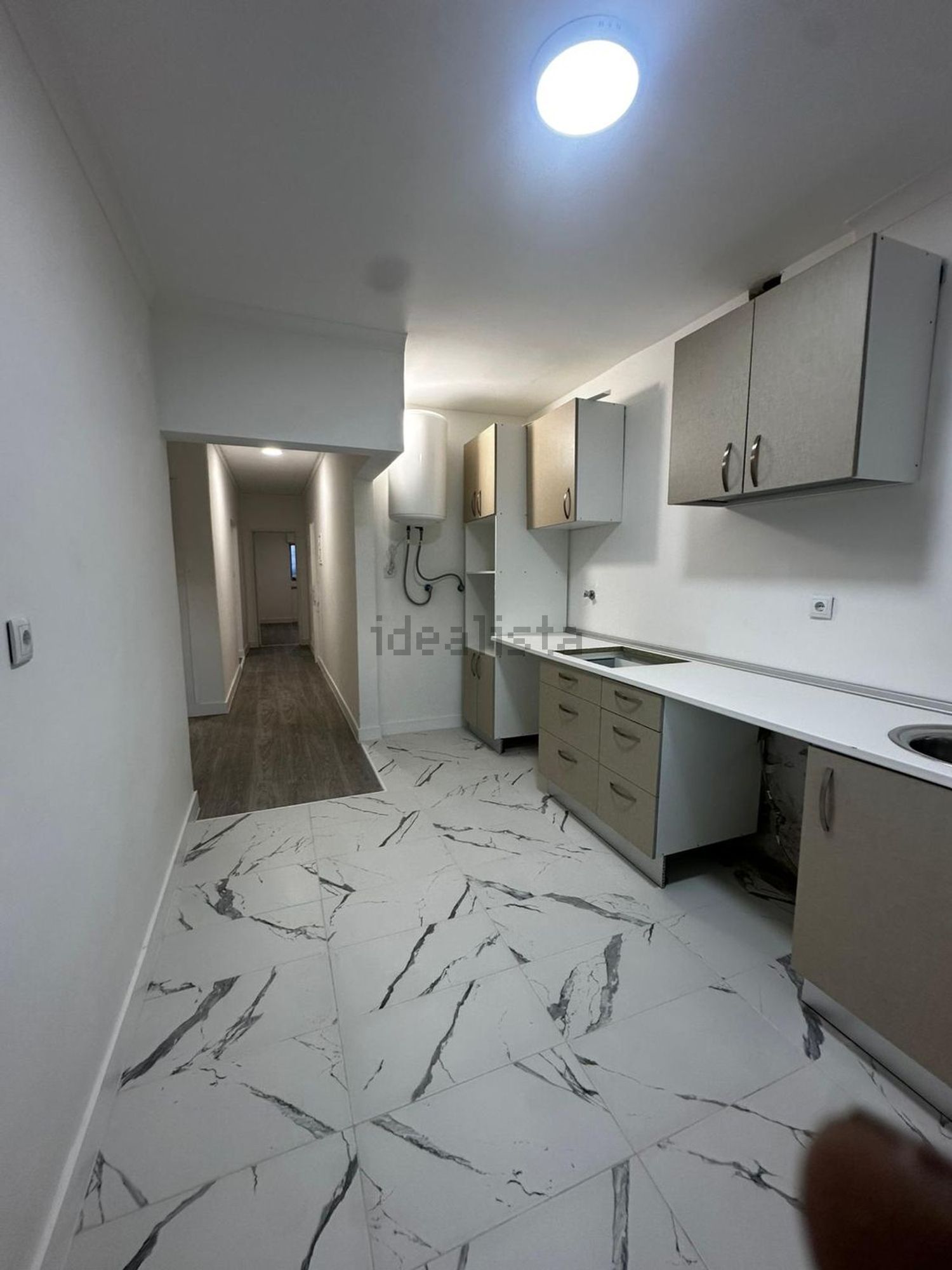 复式公寓出售在Avenida Alberto Valente, 105 LtA - 厨房