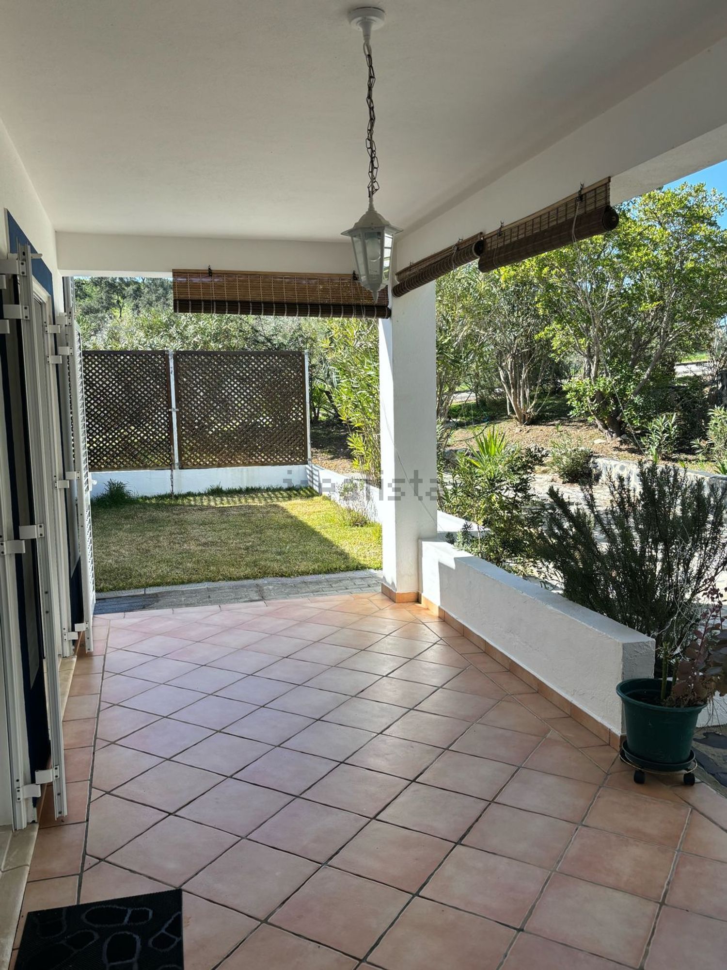 联排别墅出售在Estrada N253 s/n - 门廊