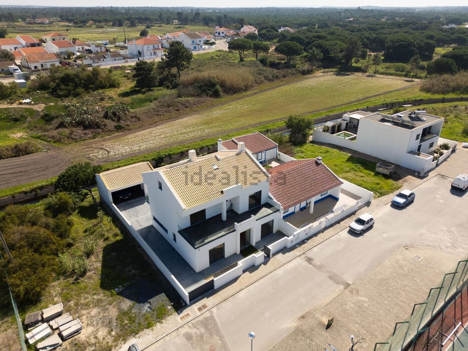 联排别墅出售在Rua do Pinhal - 游泳池