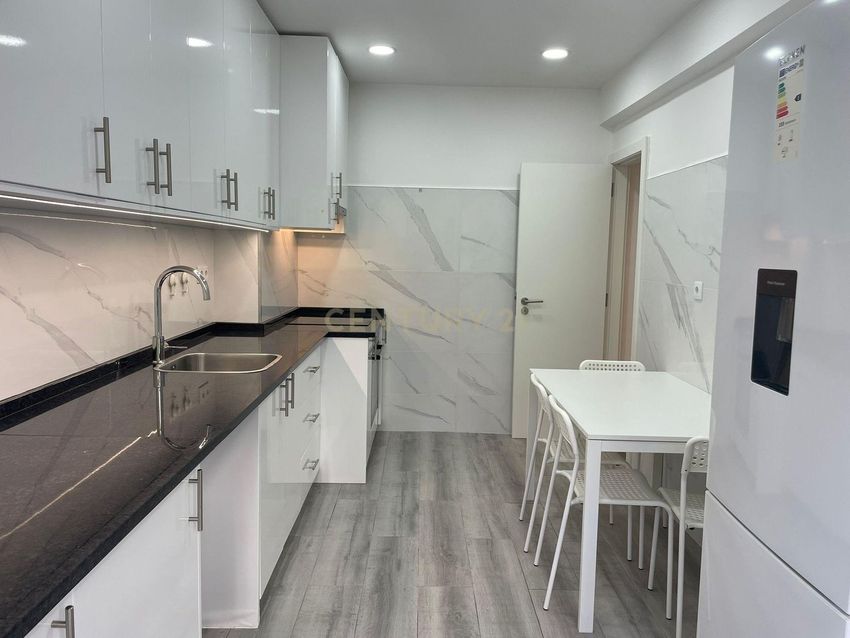 出租公寓 t2在Estrada Serra da Mira, 32