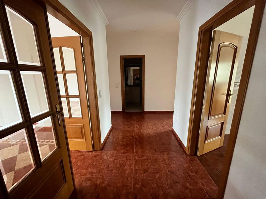 出租公寓 t2在Rua Heróis 9 de Abril, 5