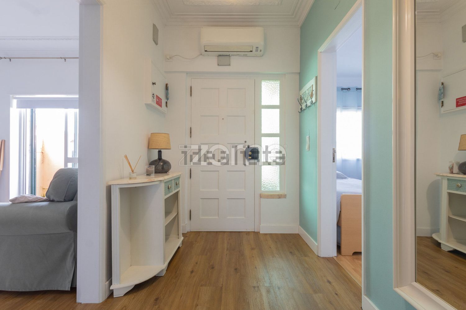 小楼房或独栋别墅出售在Rua Luís Vaz de Camões s/n - 前厅