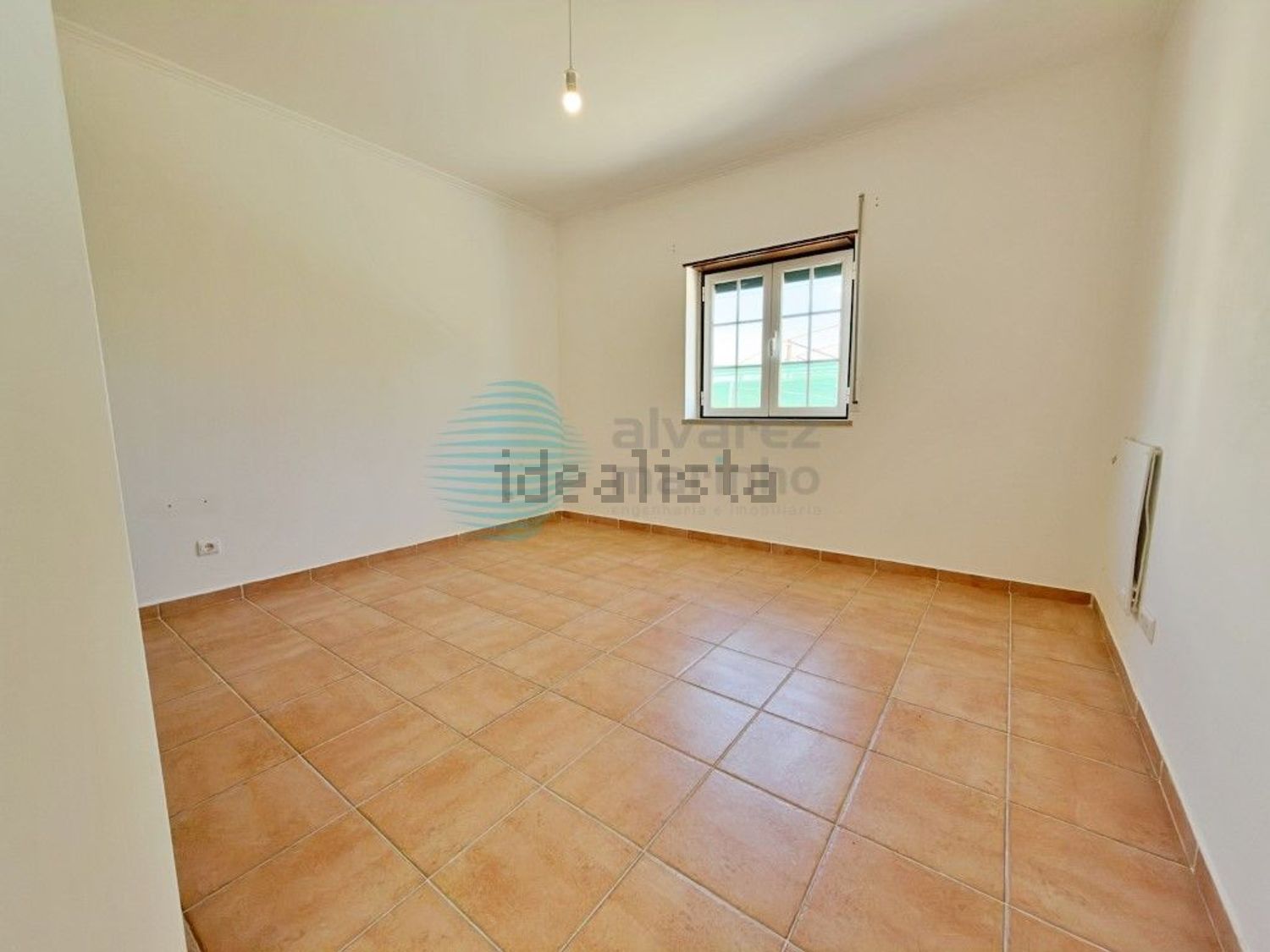 小楼房或独栋别墅出售在Rua 1° de Maio, 3 - 居住