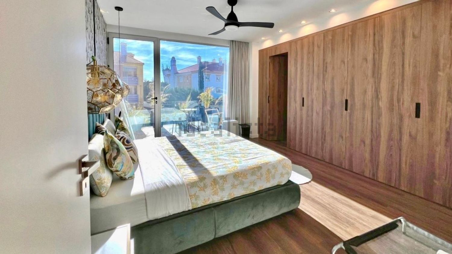 小楼房或独栋别墅出售在Rua Mato das Cruzadas - 卧室