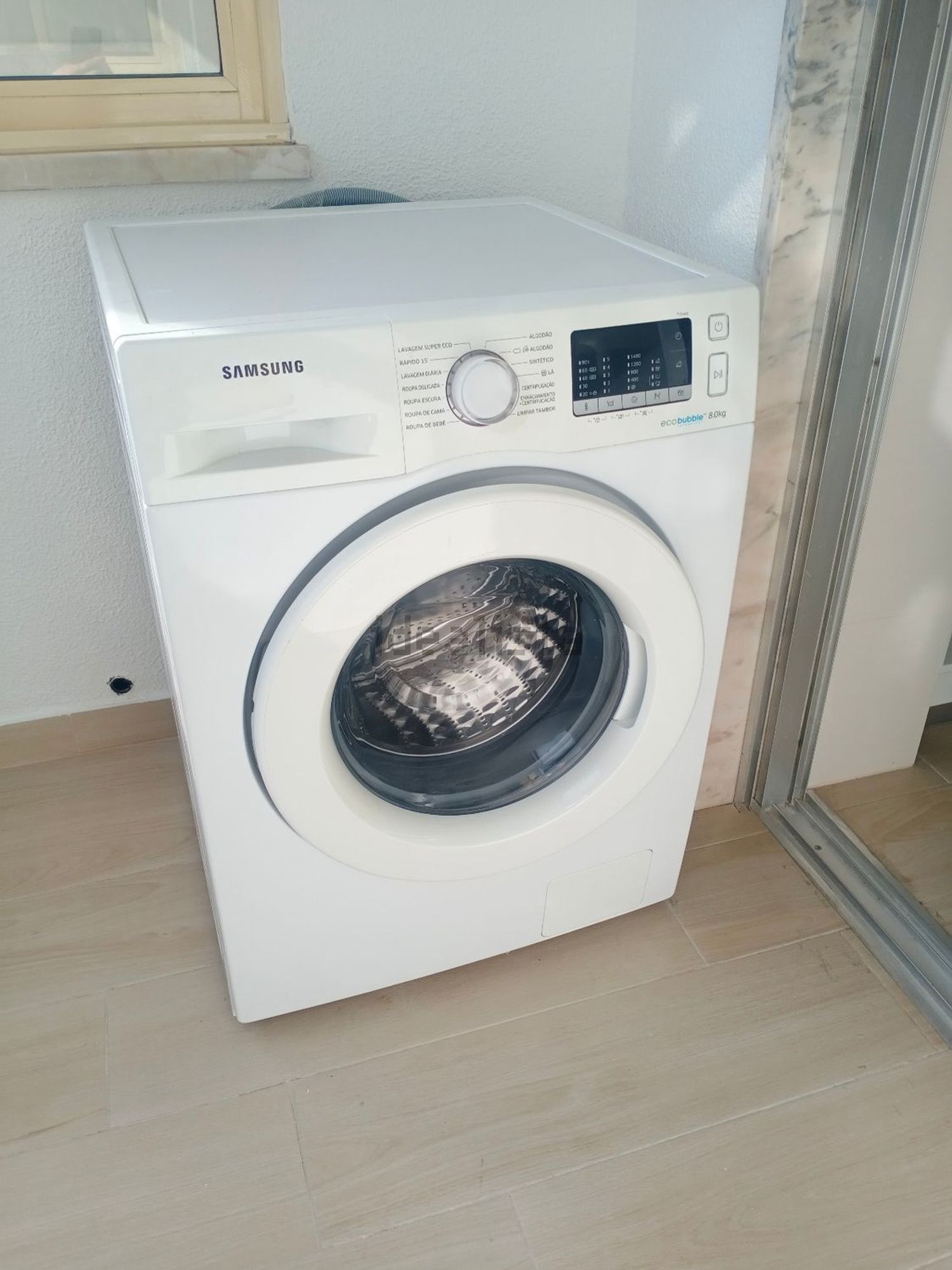 出租公寓 t1在Rua Francisco Vieira de Almeida s/n - 详情