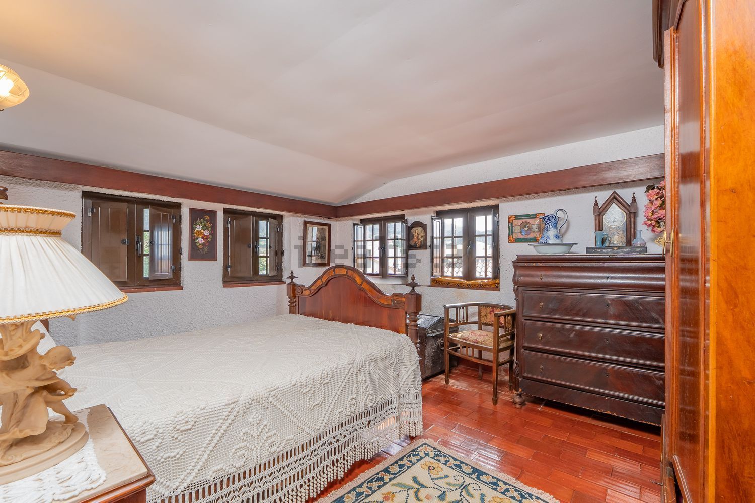 小楼房或独栋别墅出售在Rua Pintor Manuel da Silva - 卧室