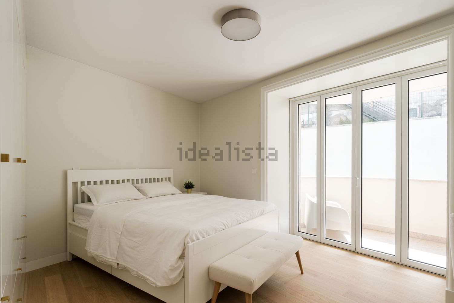 出租公寓 t1在Rua do Telhal, 72 - 卧室