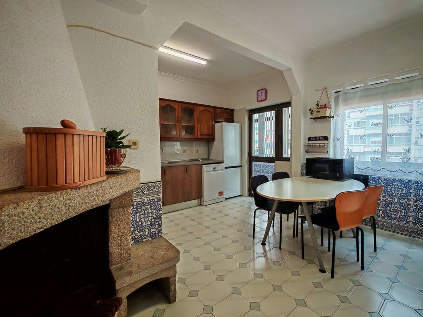 出租公寓 t2在Rua Conde Castelo Melhor, 17