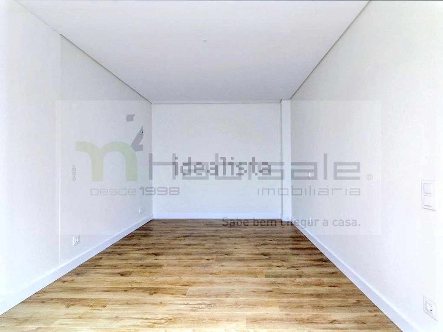 公寓 t4出售在Rua Almirante Gago Coutinho, 58 a - 居住