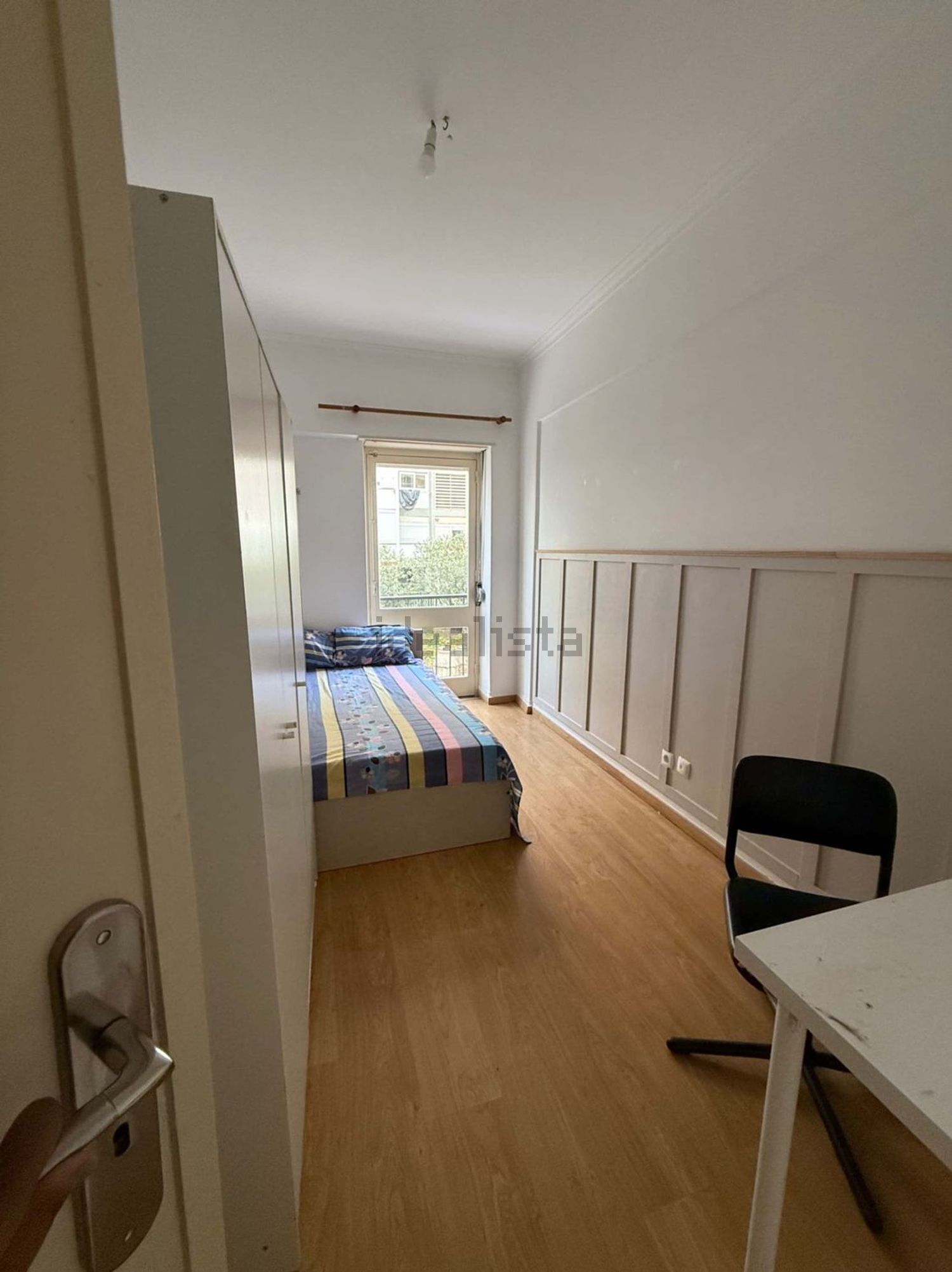 出租房间在Estrada de Benfica s/n - 卧室