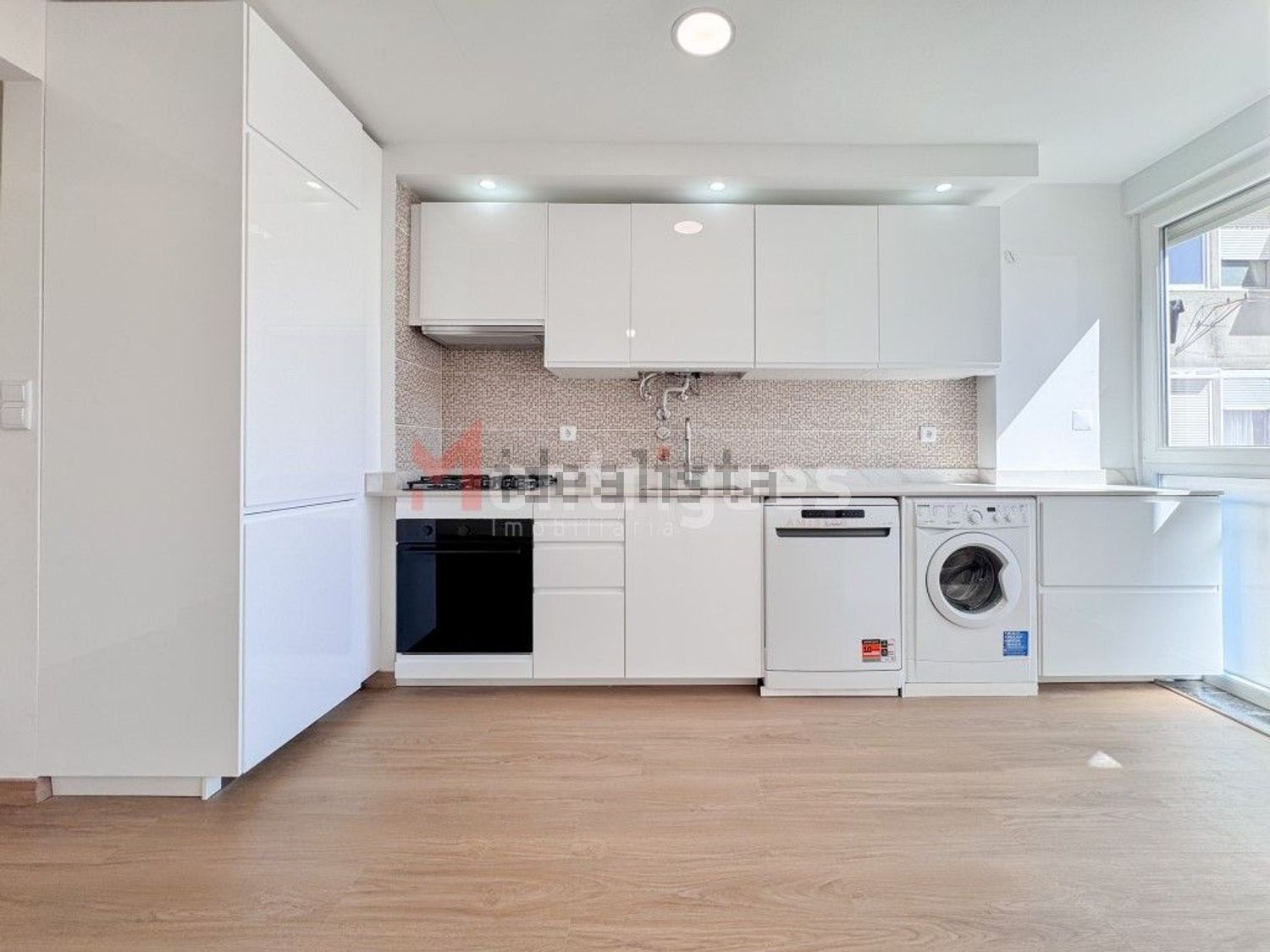 出租公寓 t3在Rua António Saúde - 厨房