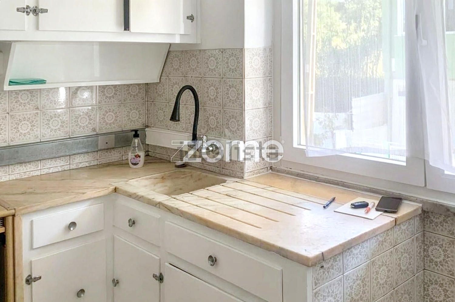 出租公寓 t1在Rua Duarte de Melo, 2 - 厨房