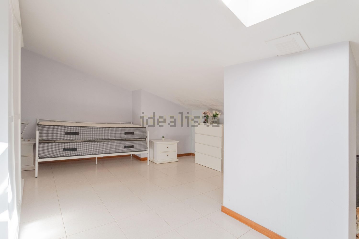 出租复式公寓在Rua Elisa Pedroso, 2 - 照片