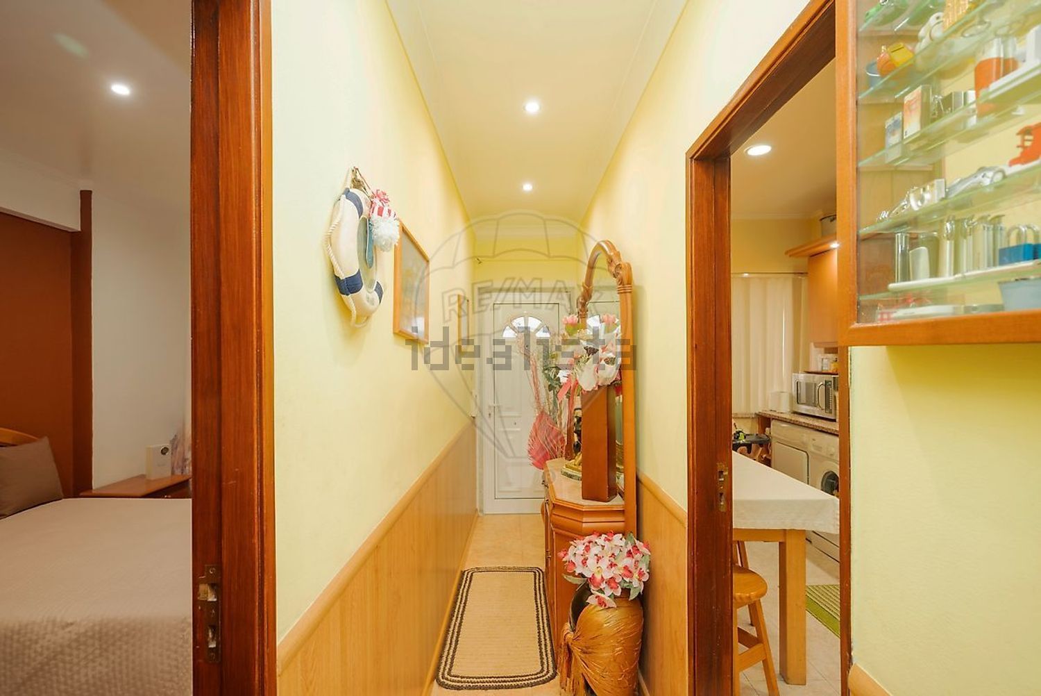 公寓 t3出售在Rua João Nunes Resende - 过道