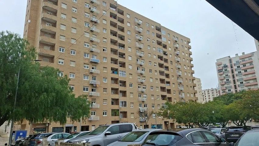 公寓 t2出售在Praceta João Gonçalves Zarco