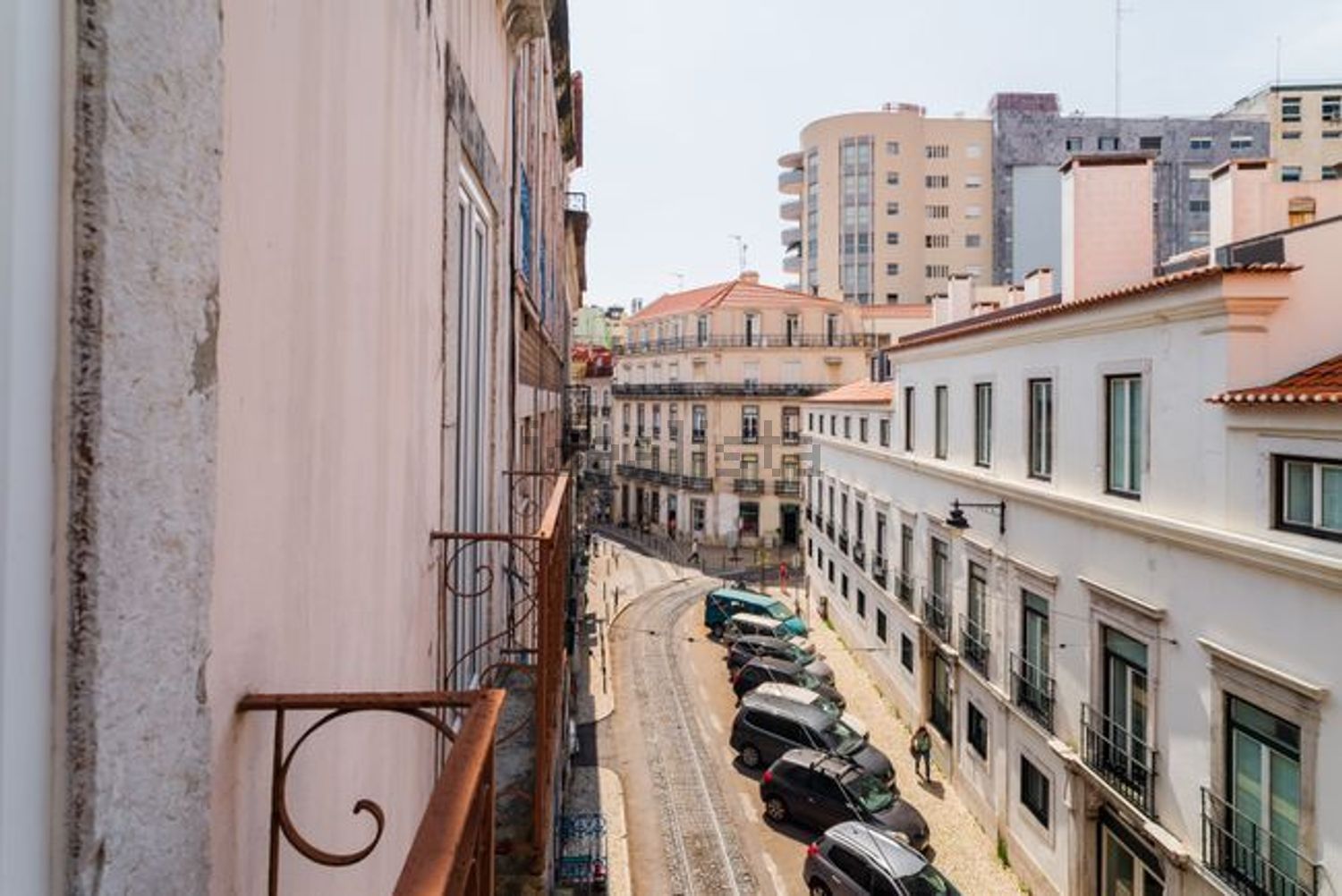 公寓 t2出售在Rua do Poço dos Negros - 视线