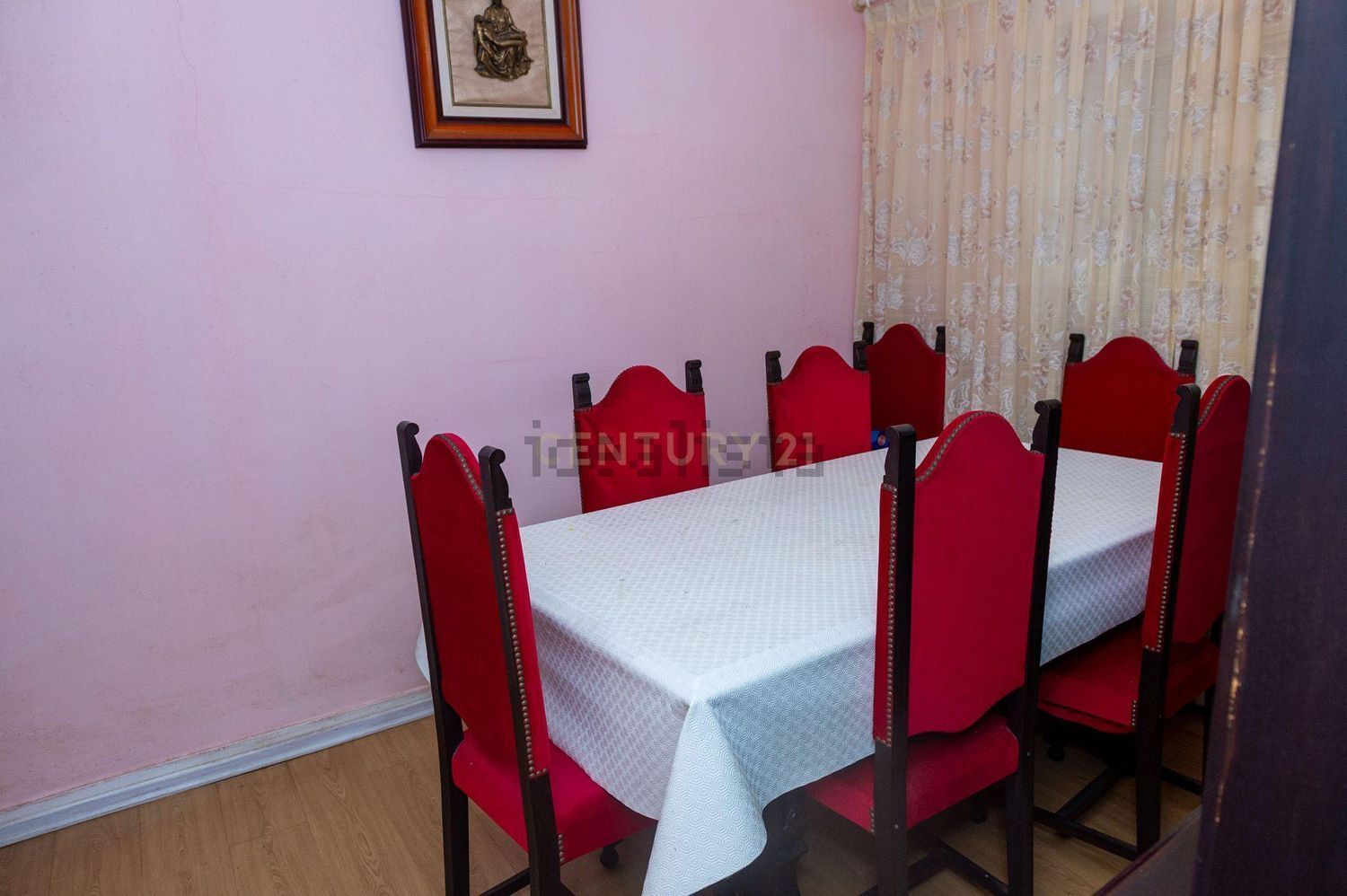 双拼别墅出售在Fanhões - 客厅