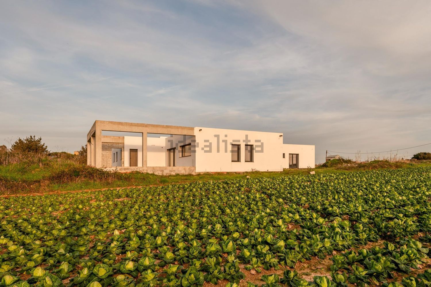 小楼房或独栋别墅出售在São Bartolomeu dos Galegos e Moledo - 外立面