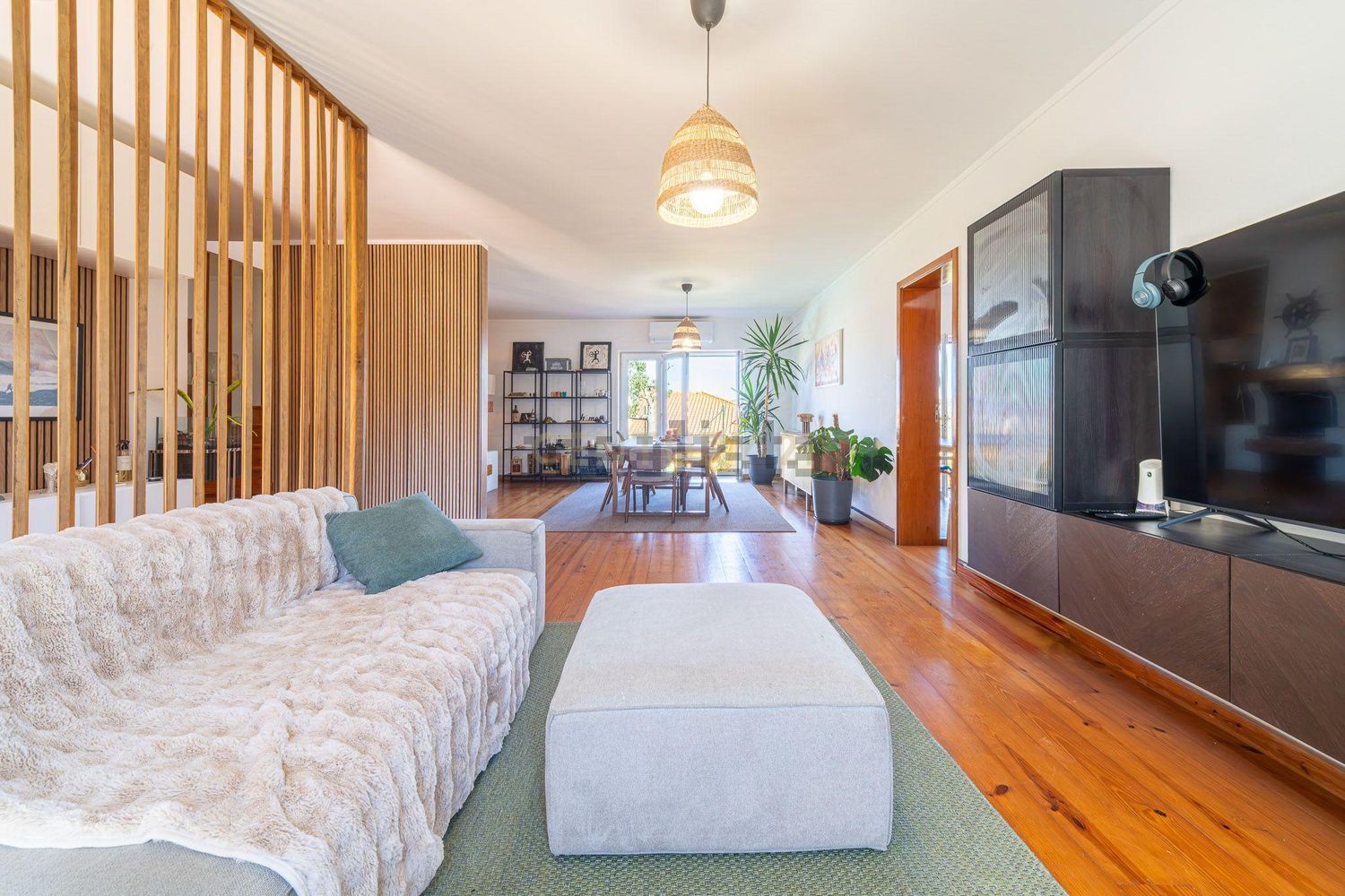 小楼房或独栋别墅出售在Rua da Encosta de São Silvestre, 21 - 客厅