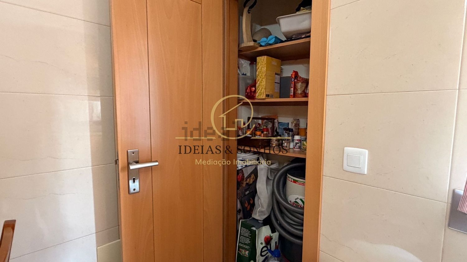 出租公寓 t2在Miratejo - Q.ta do Brasileiro - Q.ta do Rouxinol - 试衣间