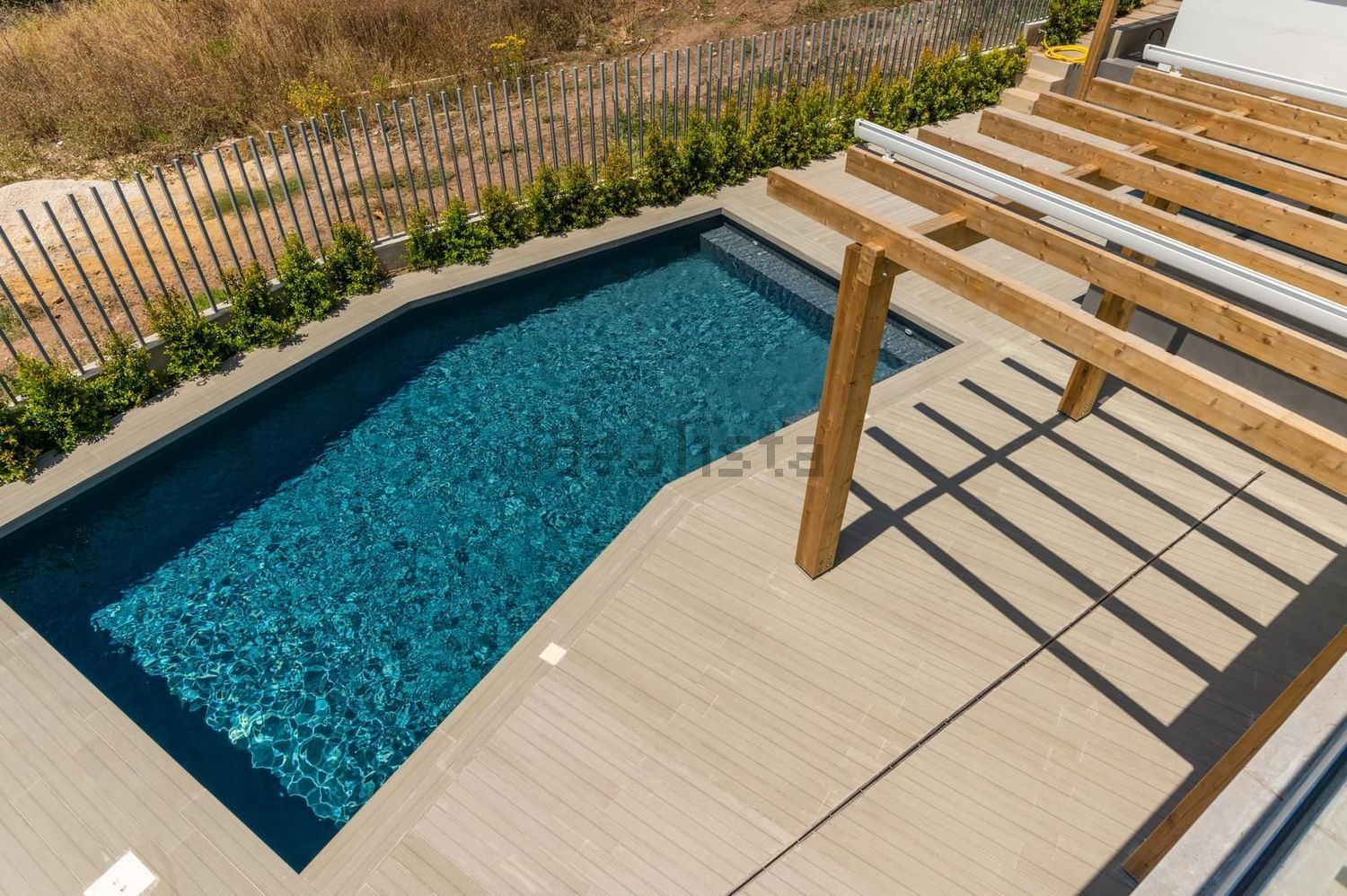 出租小楼房或独栋别墅在Rua Barruncheira - 游泳池