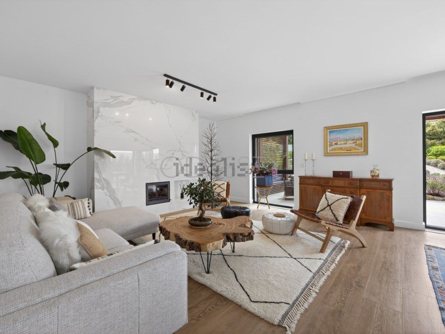 小楼房或独栋别墅出售在Rua da Colina - 客厅